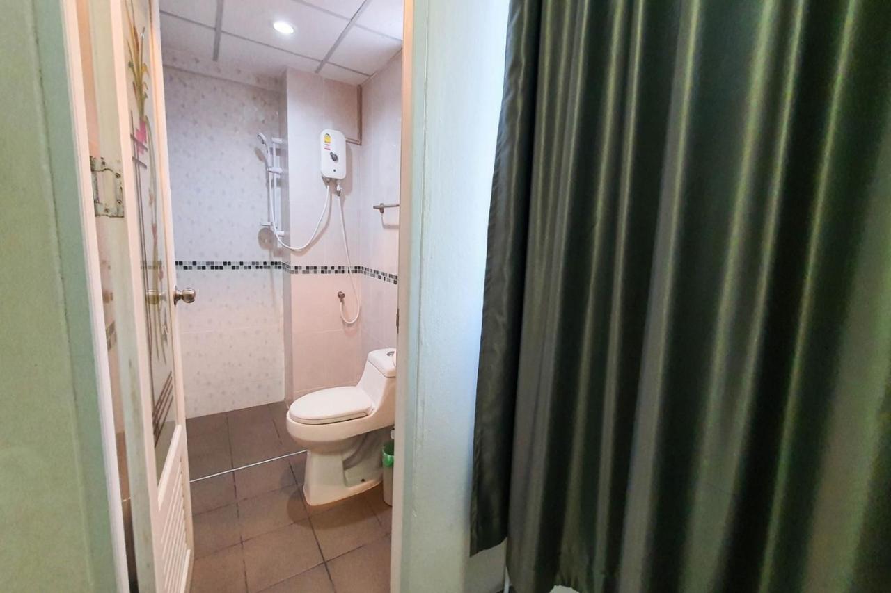Roomquest Suvarnabhumi Ladkrabang 42 방콕 외부 사진