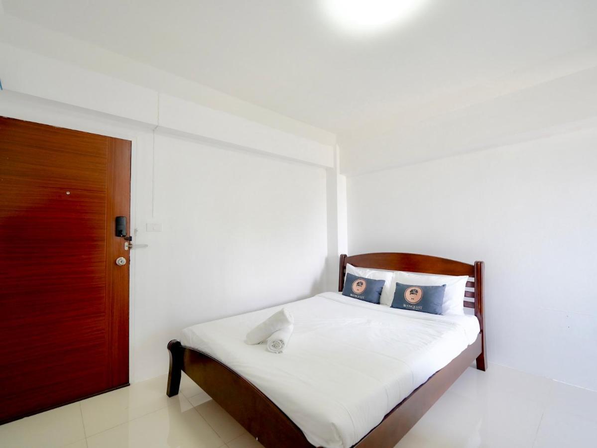 Roomquest Suvarnabhumi Ladkrabang 42 방콕 외부 사진